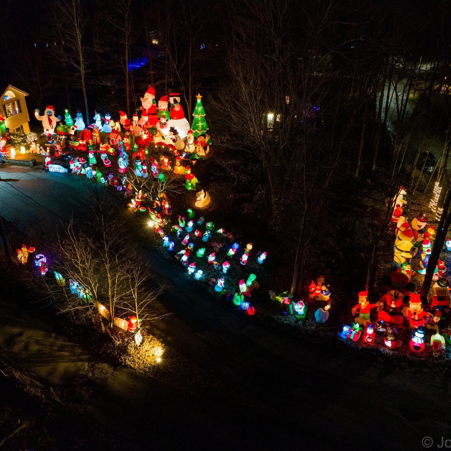 Alex Cromwell's holiday display in Worcester