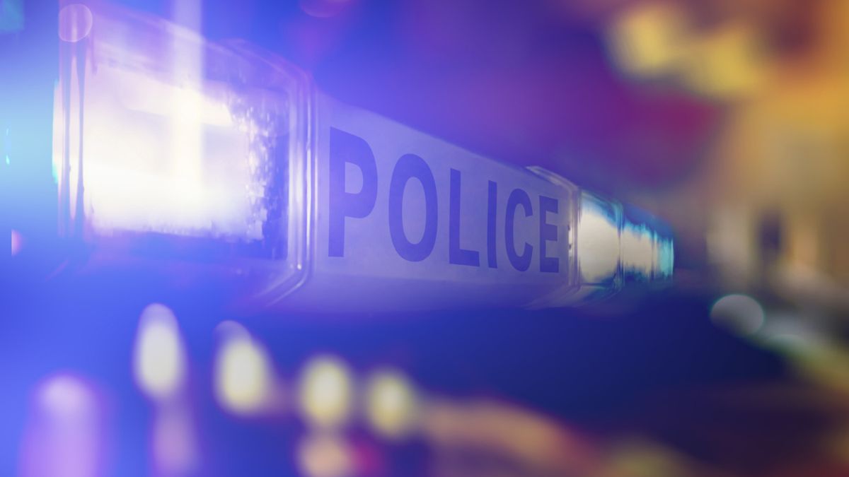 A stock photo of lights on top of a police cruiser