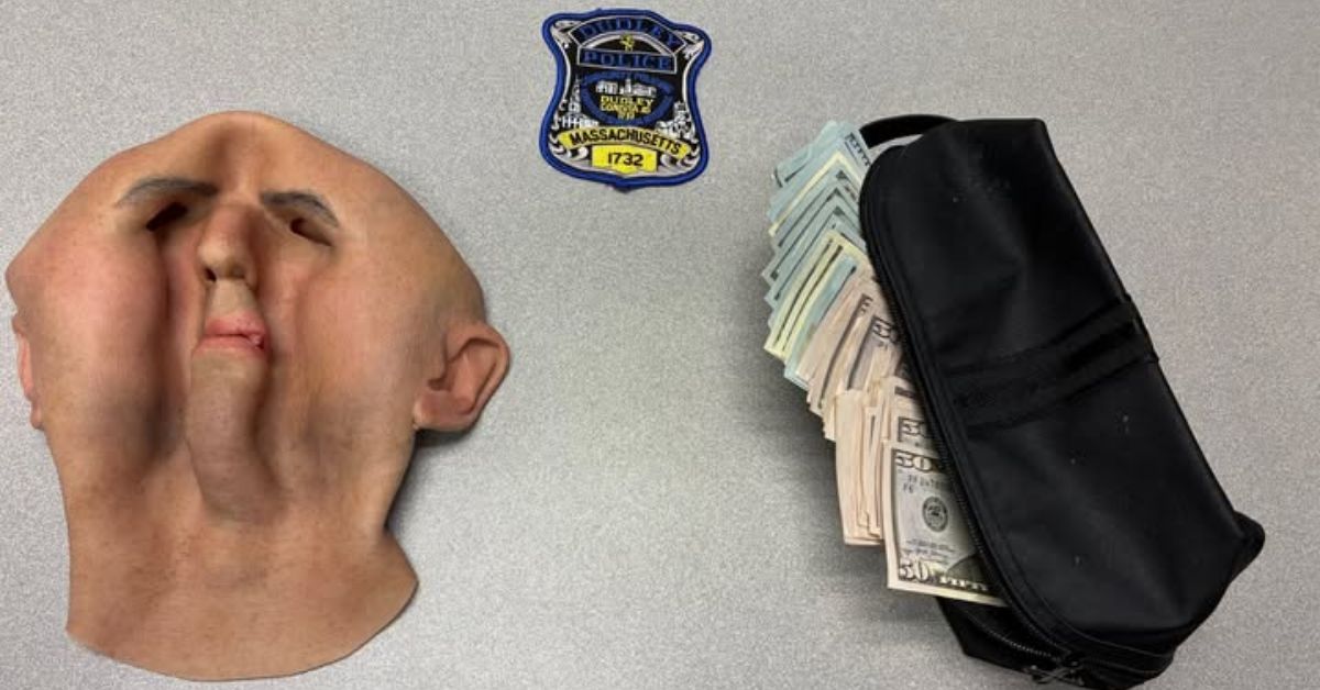 Dudley police arrest 17-year-old for robbing Webster First Federal Credit Union