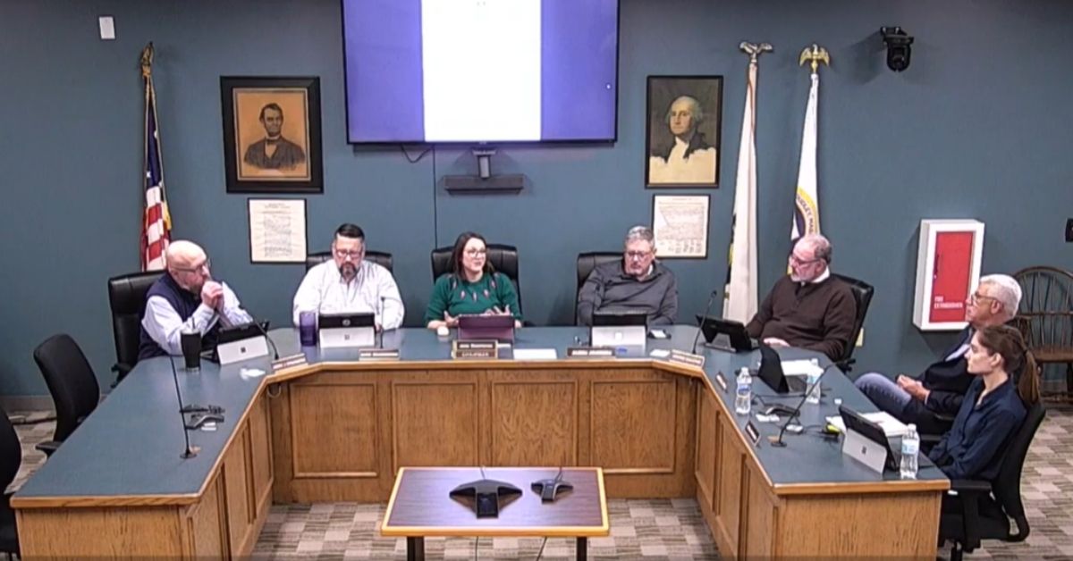 Dudley Board of Selectmen votes to send PILOT letter after members say Nichols College strung them along