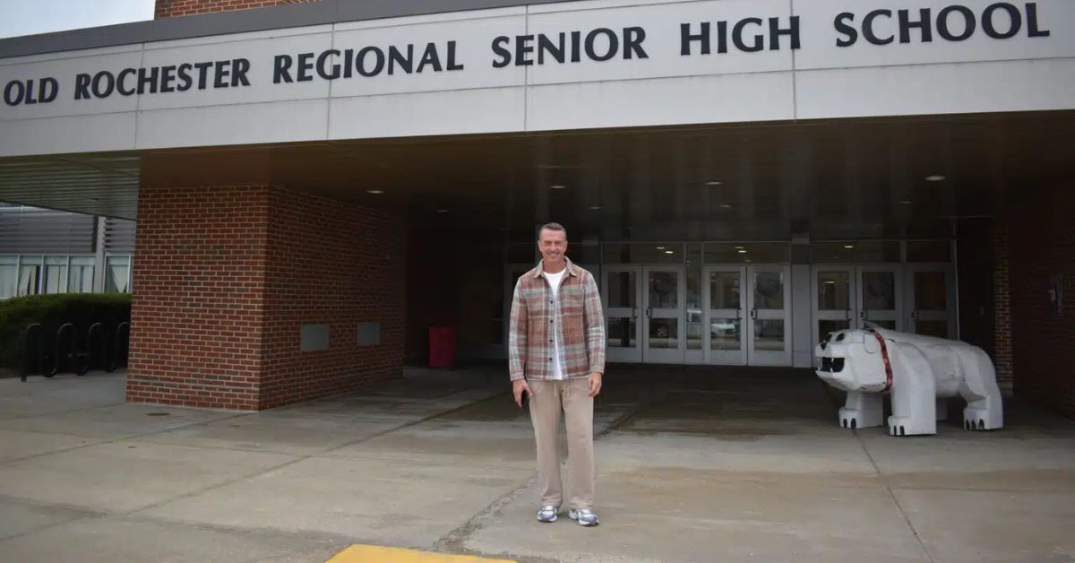 Former Celtic Chris Herren shares addiction recovery message with Old Rochester students