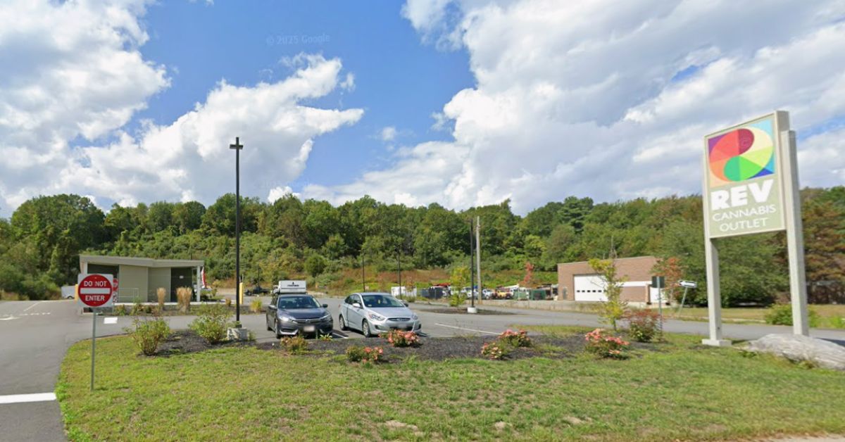 Leominster City Council approves Pluto Cannabis takeover of Pioneer Drive dispensary